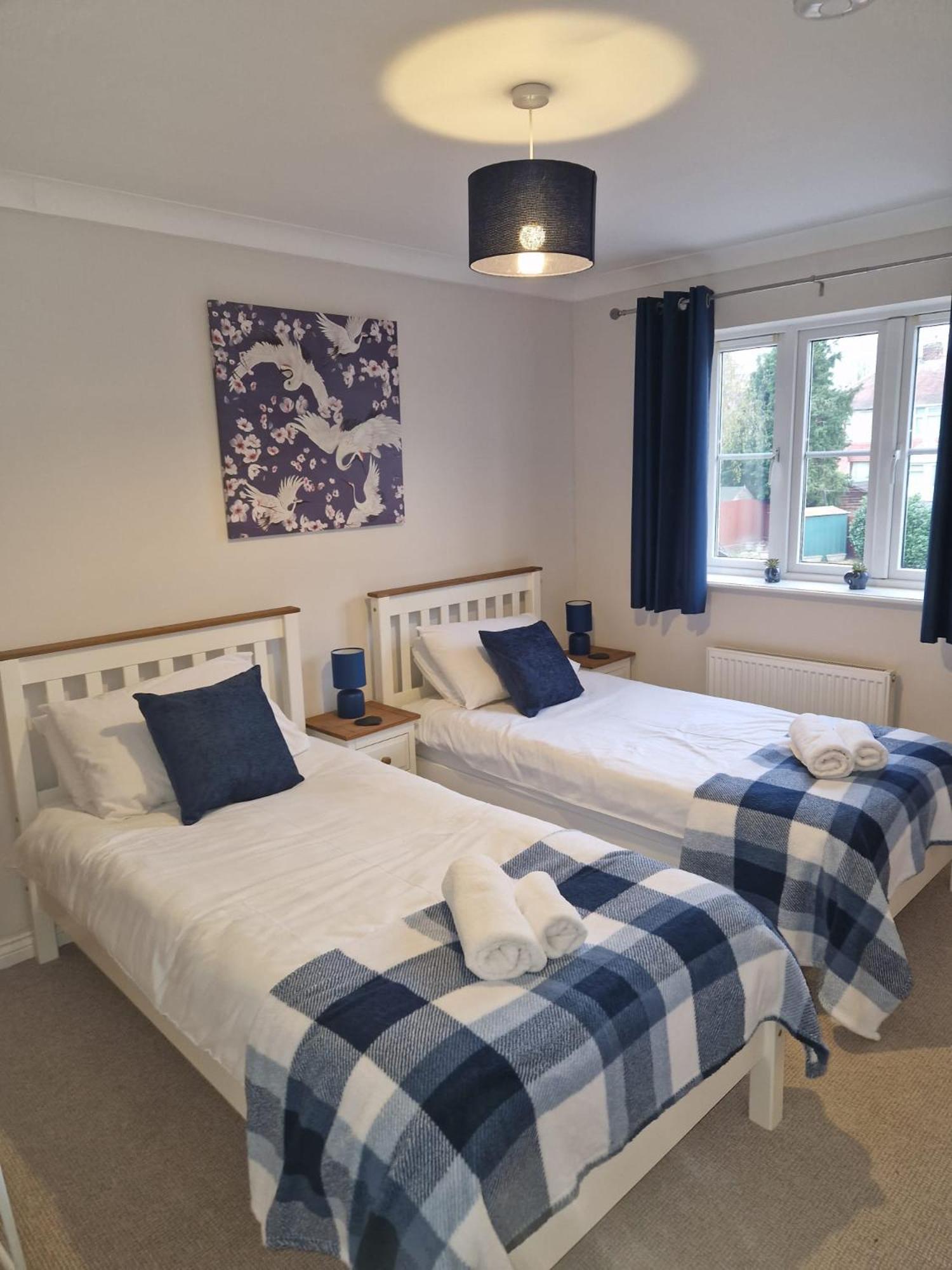 Hereford - Finch House - Modern 4 Bedroom House Located In South Hereford, Dog Friendly With Nearby Countryside, Pool Table, Sleeps Up To 10 Guests - Hosted By Rentmyhouse Exteriér fotografie