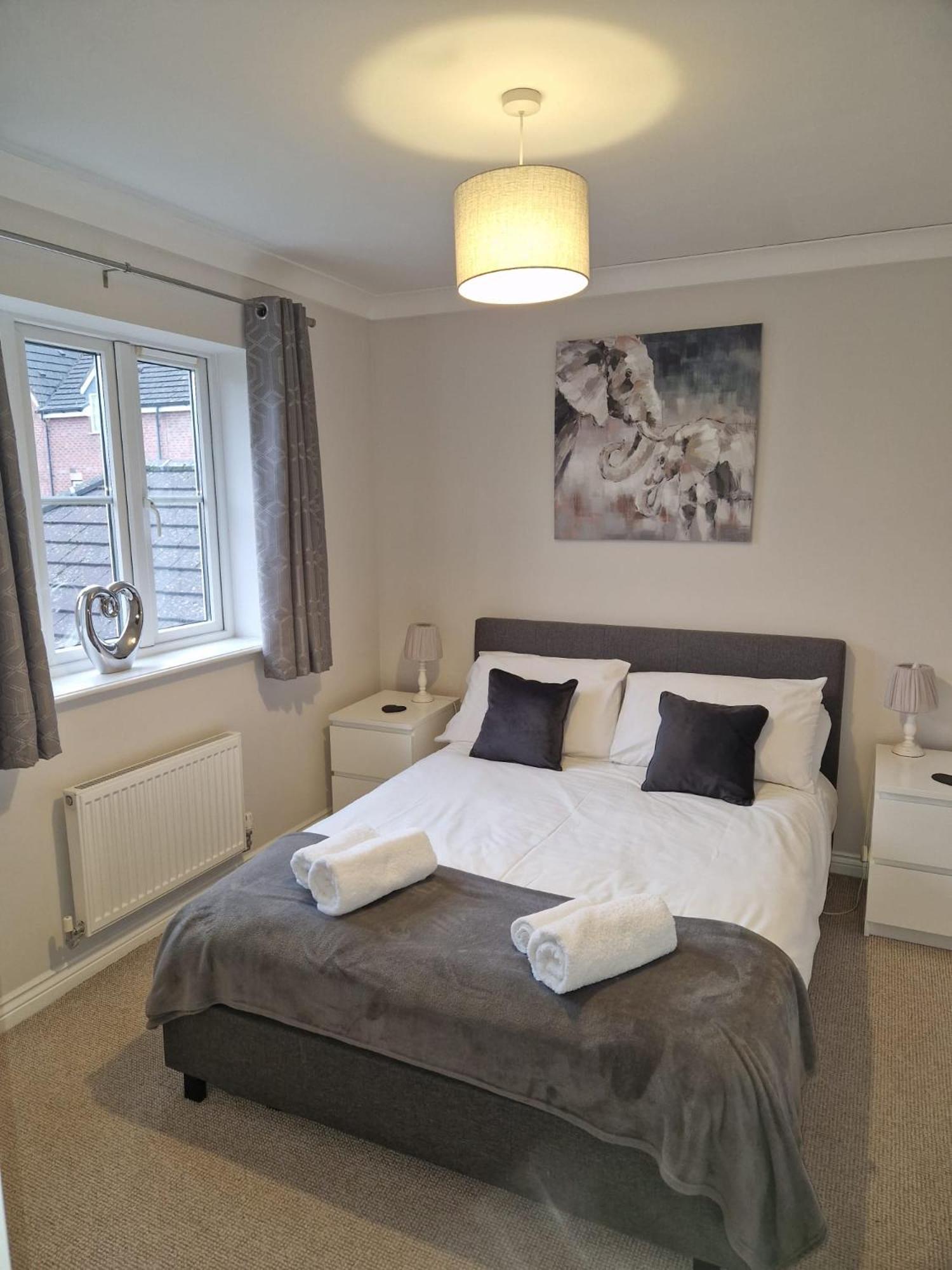Hereford - Finch House - Modern 4 Bedroom House Located In South Hereford, Dog Friendly With Nearby Countryside, Pool Table, Sleeps Up To 10 Guests - Hosted By Rentmyhouse Exteriér fotografie